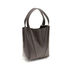 Braune Schultertasche aus Leder 25SS812N8424X