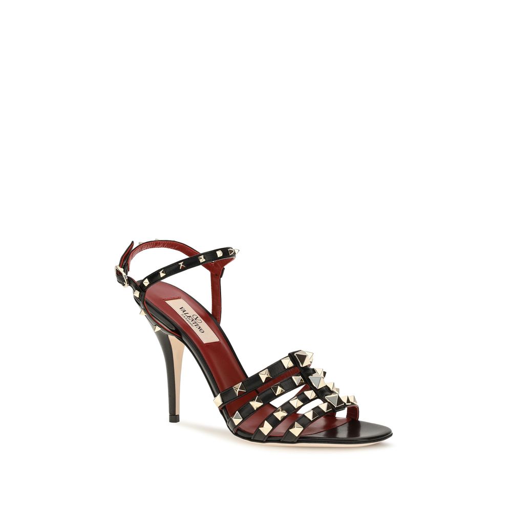 Schwarze Stilettosandalen aus Ziegenleder