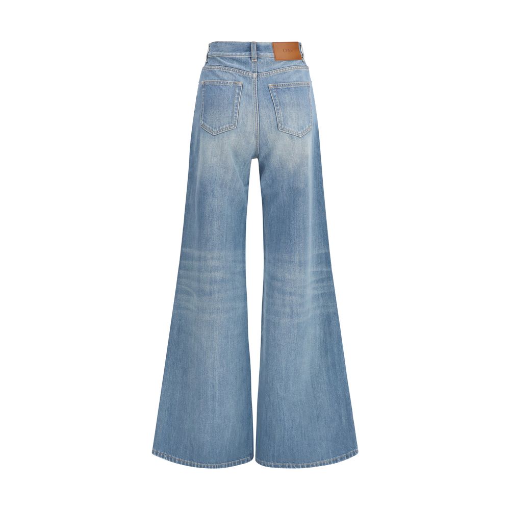 Blaue Baumwoll-Jeans mit ausgestelltem Bein