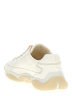 Weiße Low-Top-Sneaker aus Lammleder