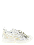 Weiße Sneaker aus Polyethylen