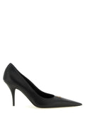 Schwarze Pumps aus Leder