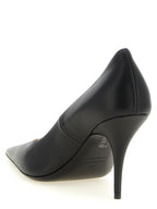 Schwarze Pumps aus Leder