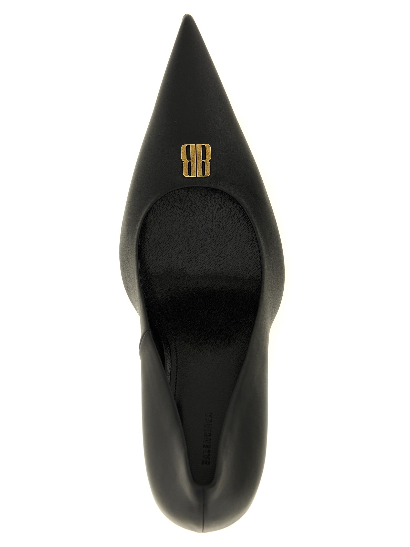 Schwarze Pumps aus Leder