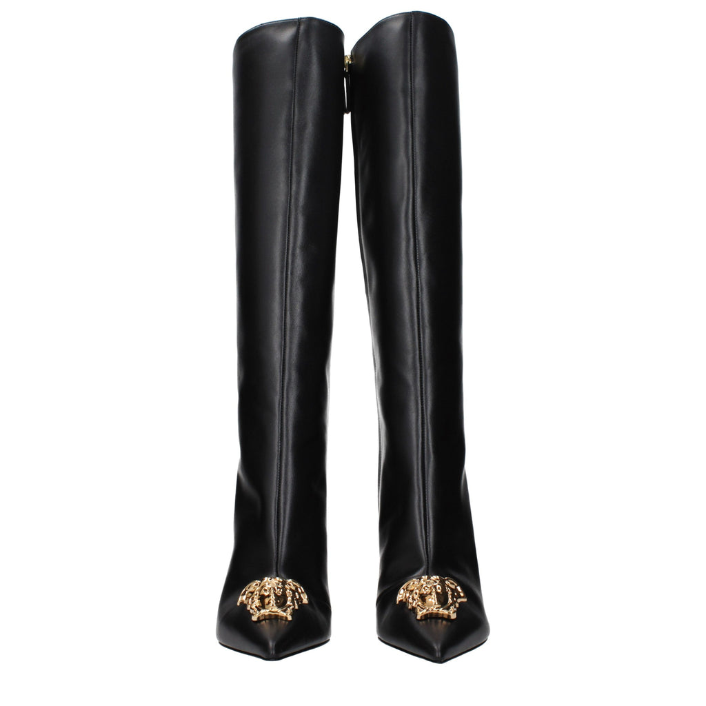Schwarze Lederstiefel