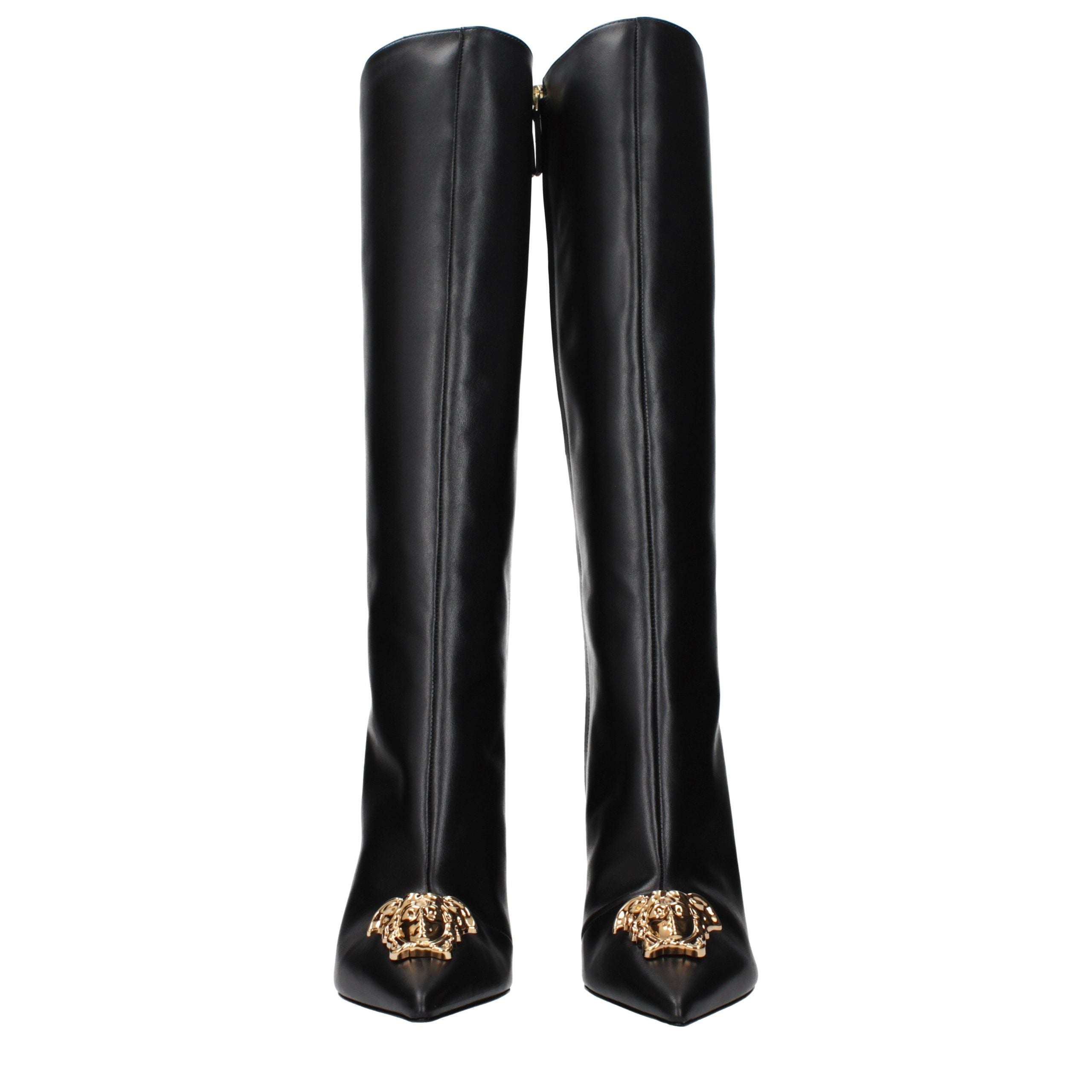Schwarze Lederstiefel