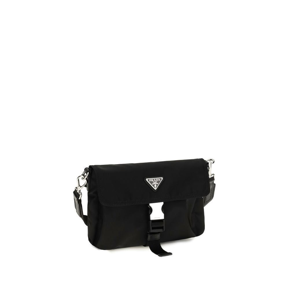 Schwarze Schultertasche aus recyceltem Polyamid