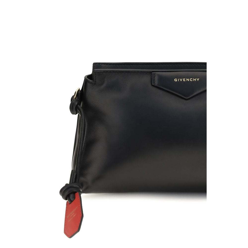 Schwarze Clutch aus Lammleder
