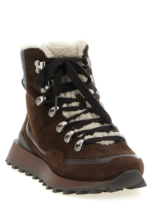 Ankle Boots aus braunem Kalbsleder