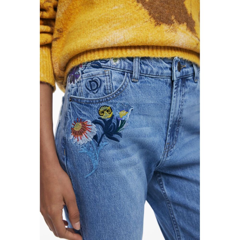 Blaue Baumwolljeans Denim
