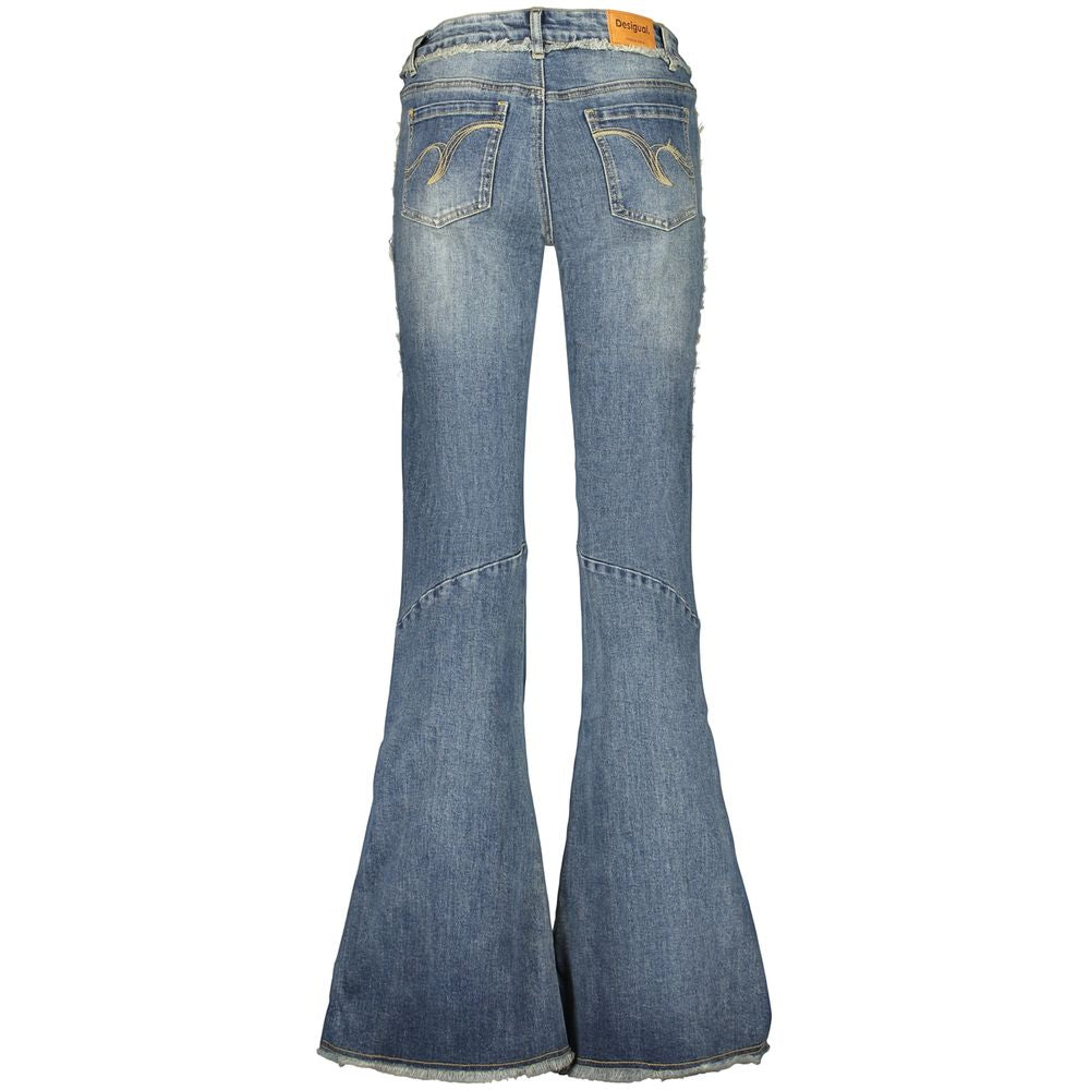 Blaue Baumwoll-Jeans mit ausgestelltem Bein