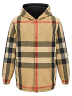 Schwarzer Polyester-Mantel
