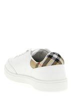 Mehrfarbige Sneaker mit Check-Ferse