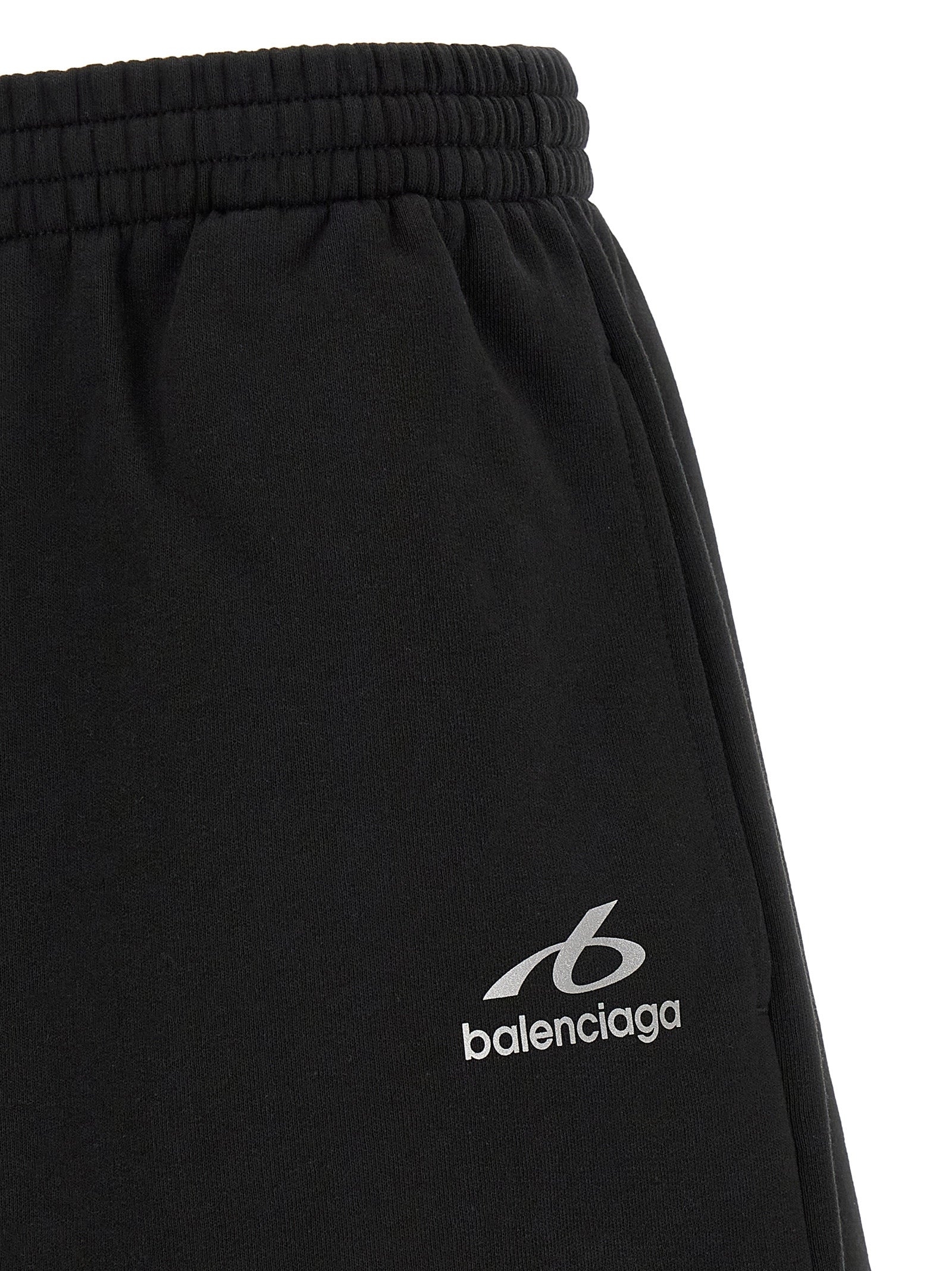 Schwarze Bermudashorts aus Baumwolle
