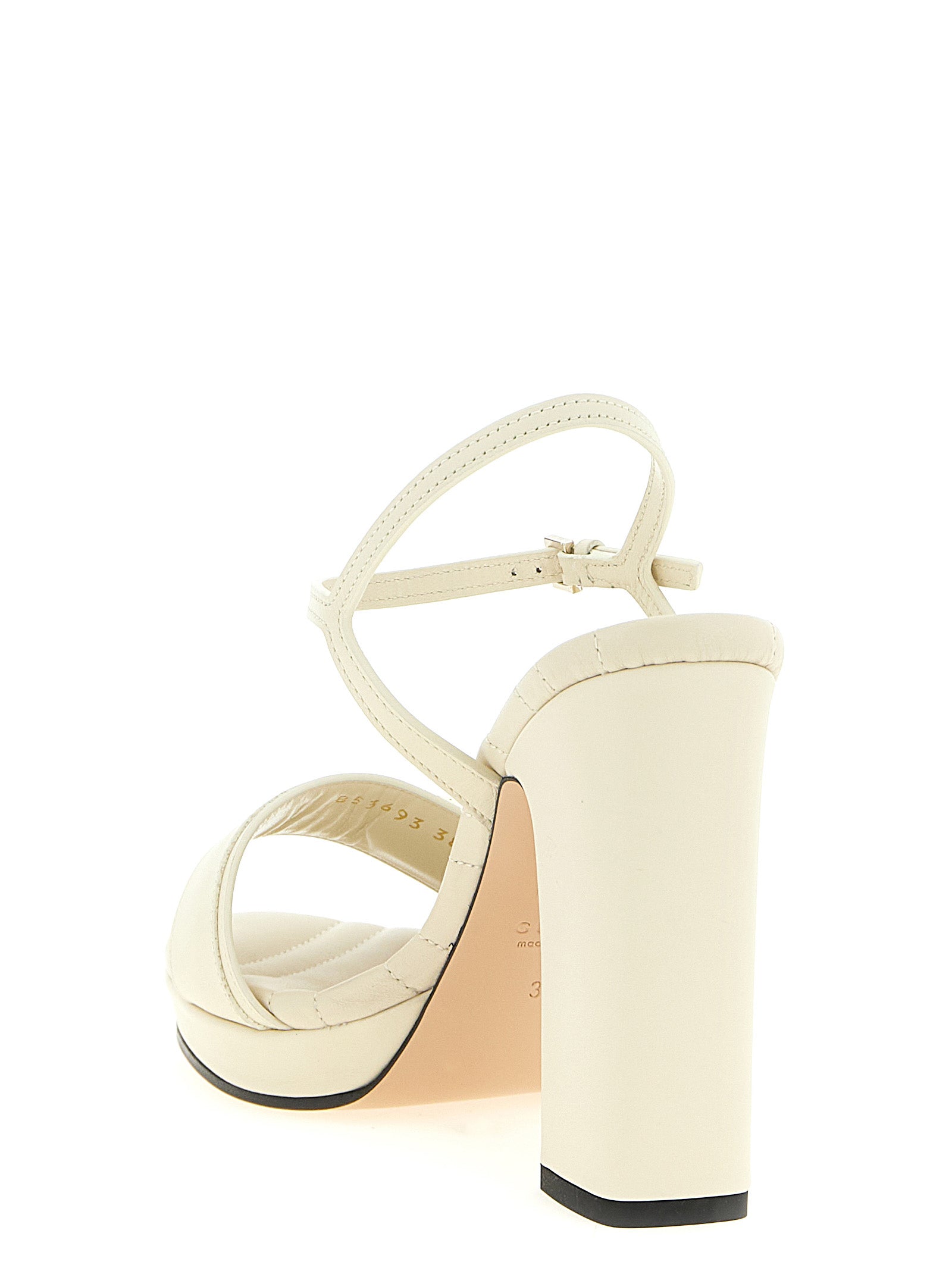 Weiße Pumps aus Leder