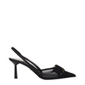 Schwarze Pumps mit hohen Absätzen aus Fasern