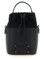 Schwarze Kalbsleder-Schultertasche
