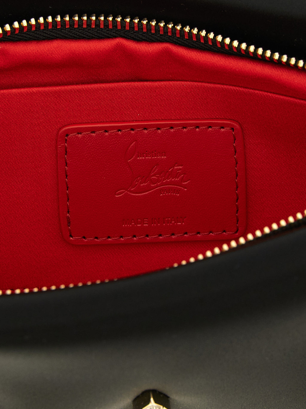 Schwarze Clutch aus Elasthan
