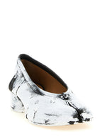 Zweifarbige Pumps aus Lammleder mit mittlerem Absatz Maison Margiela