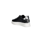 Schwarze Plateau-Sneaker aus Polyethylen Guess