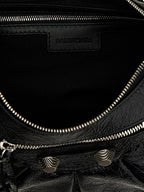 Schwarze Lammleder-Schultertasche