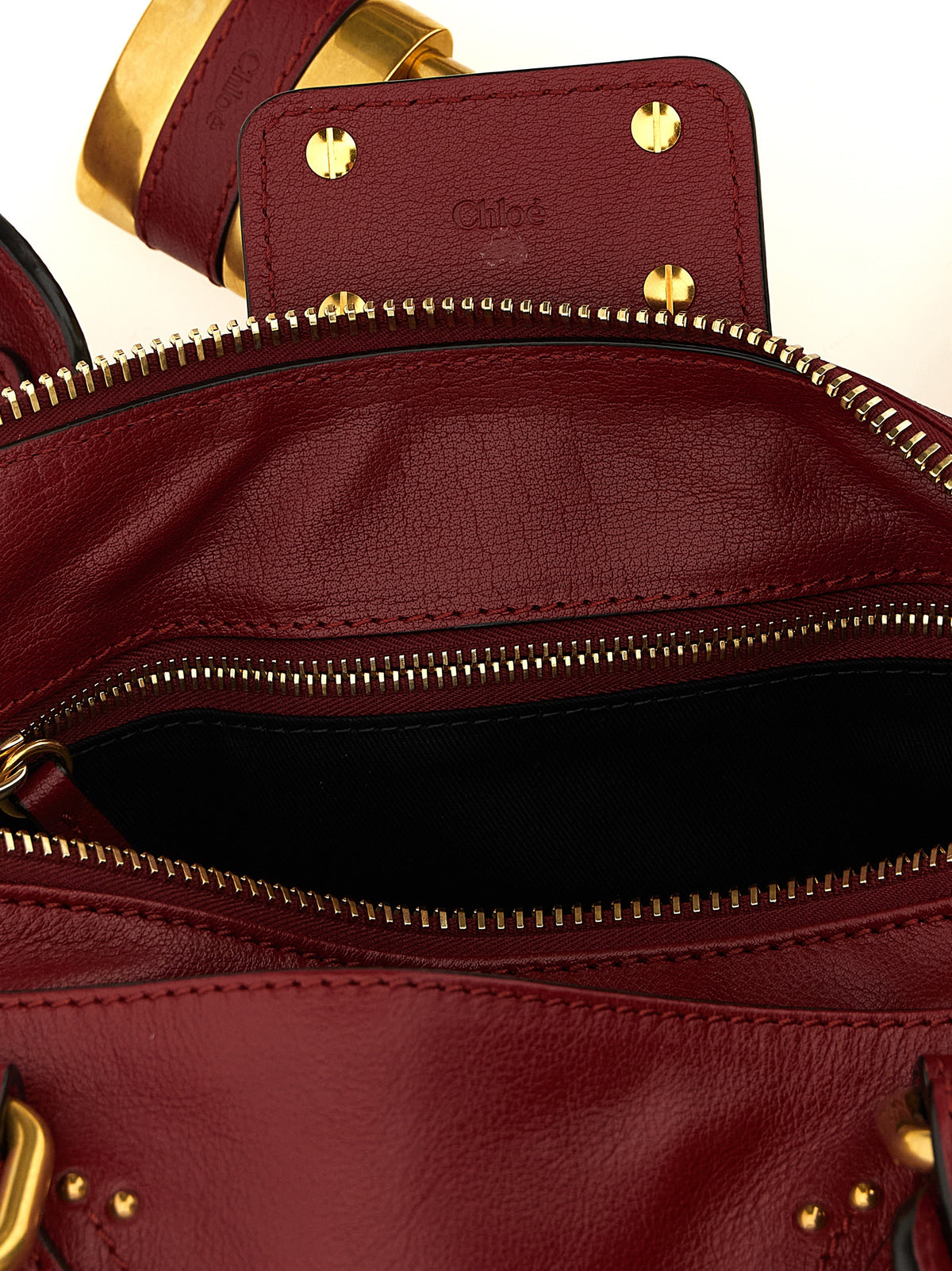 Schultertasche aus bordeauxrotem Büffelleder