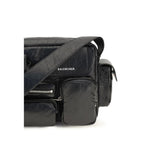 Schwarze Lammleder Schultertasche Ovis Aries