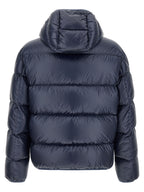 Blaue Polyamid-Jacke in voller Länge