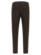 Braune Hose aus reiner Schurwolle