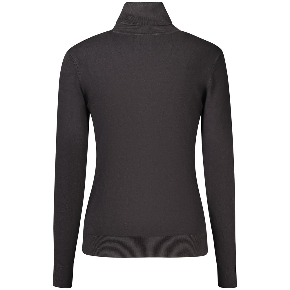 Schwarzer Rollkragenpullover