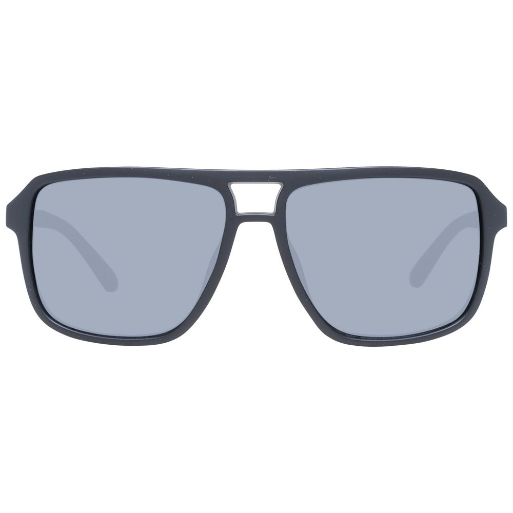 Schwarze Sonnenbrille aus Kunststoff