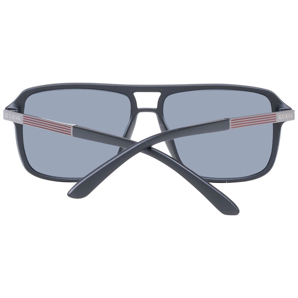Schwarze Sonnenbrille aus Kunststoff