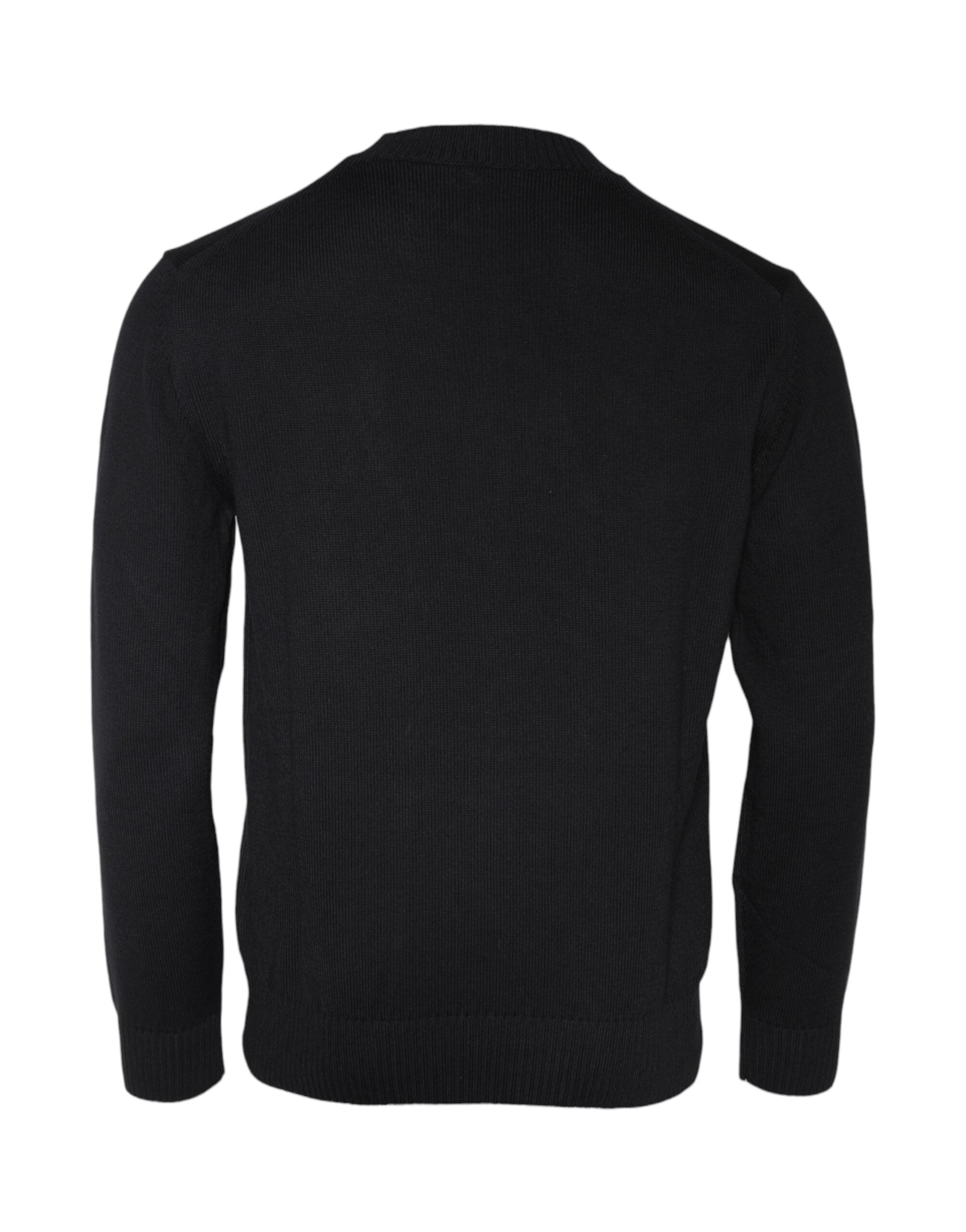 Schwarzer Pullover mit Medusa-Stickerei und Rundhalsausschnitt