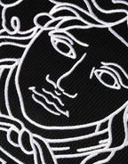 Schwarzer Pullover mit Medusa-Stickerei und Rundhalsausschnitt