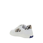 Weiße Low-Top-Sneaker aus Kalbsleder Bos Taurus