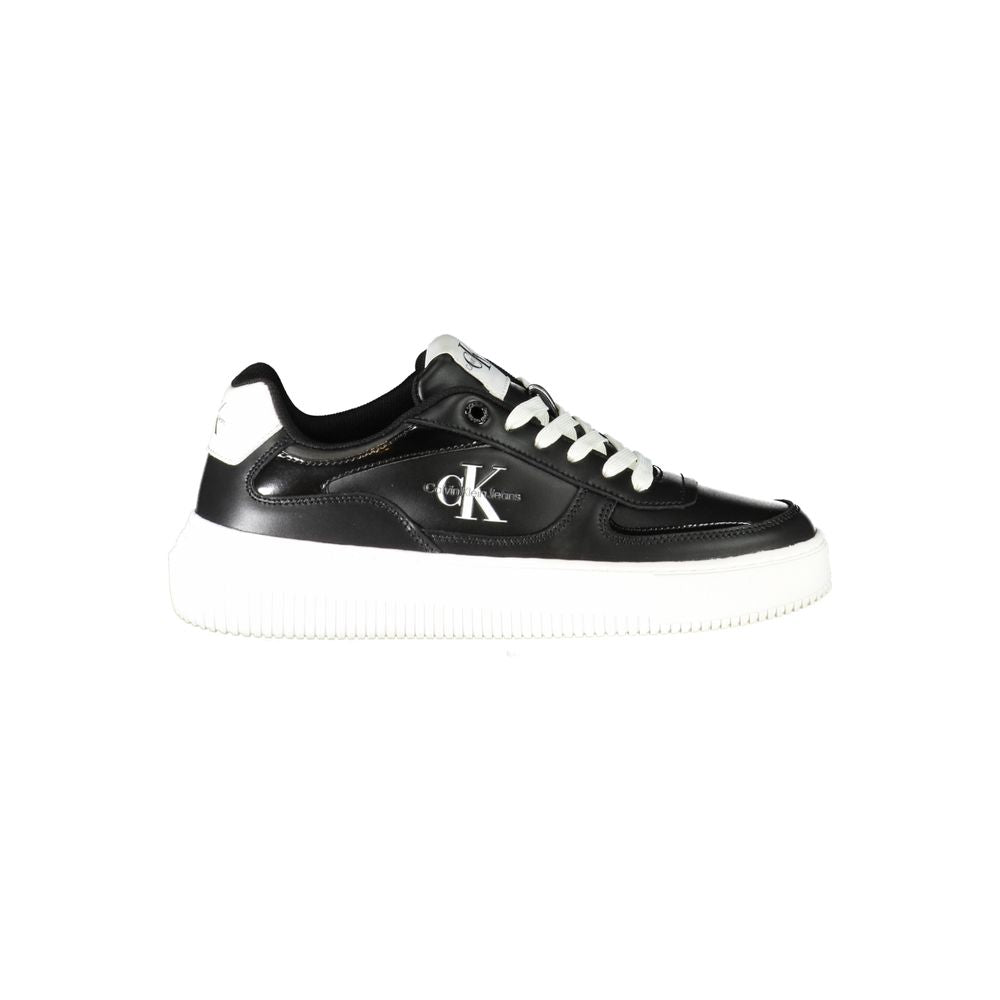 Schwarze Sneaker aus Polyester