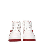 Hochwertige High-Top Sneaker aus weißem Leder