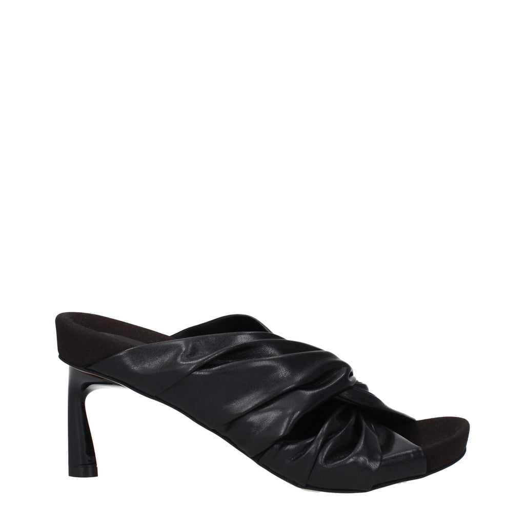 Schwarze Leder-Stiletto-Sandalen