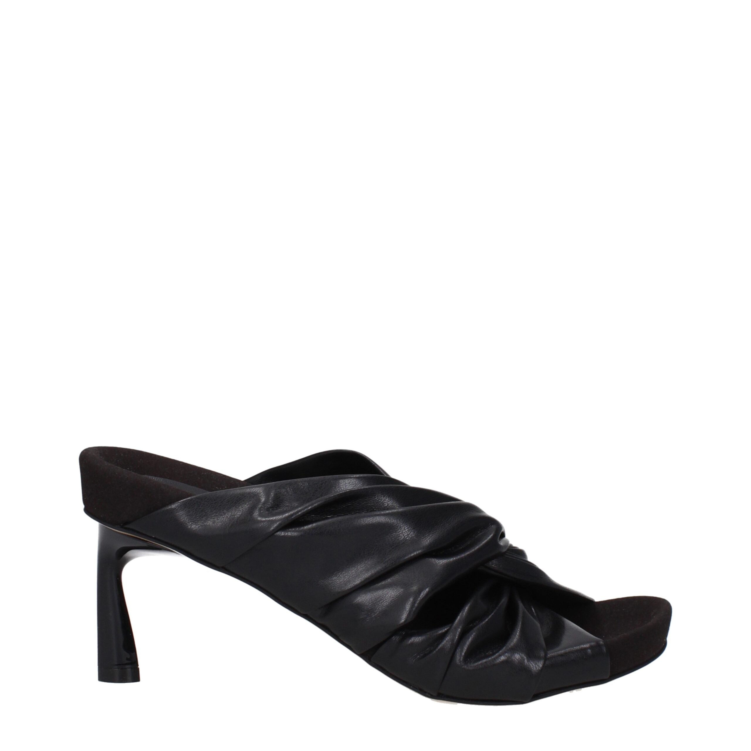 Schwarze Leder-Stiletto-Sandalen