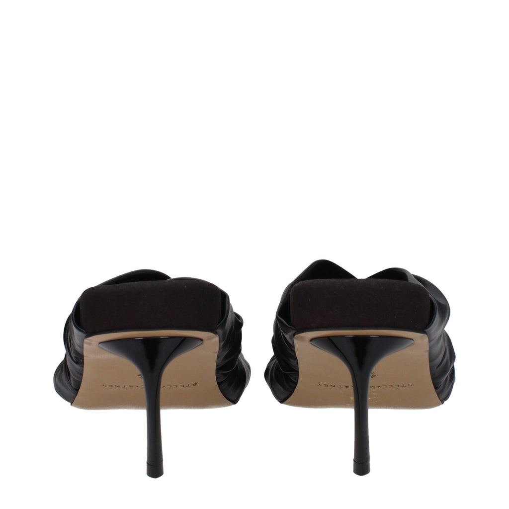 Schwarze Leder-Stiletto-Sandalen