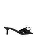 Schwarze Ledersandalen