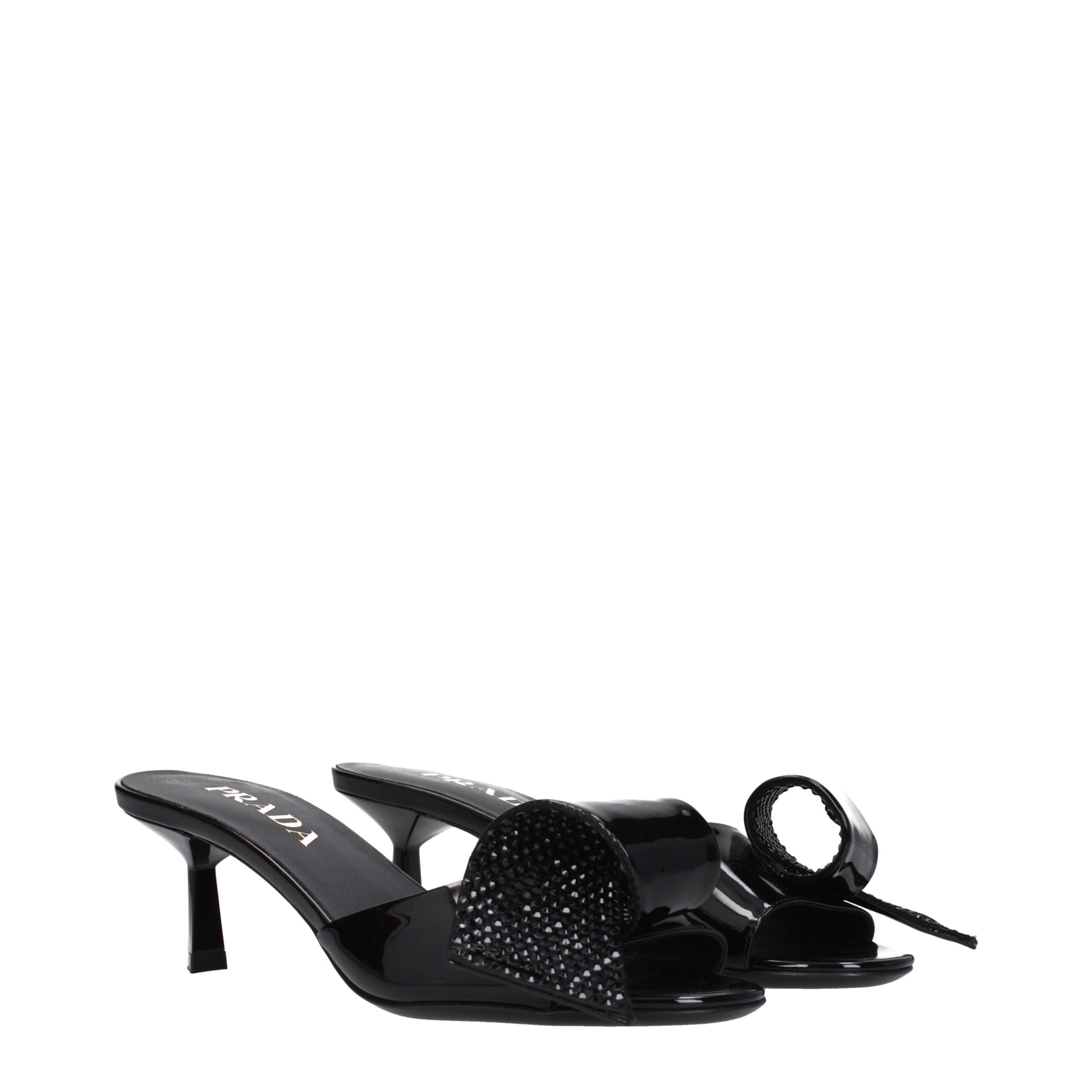 Schwarze Ledersandalen