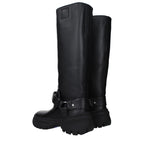 Schwarze Lederstiefel