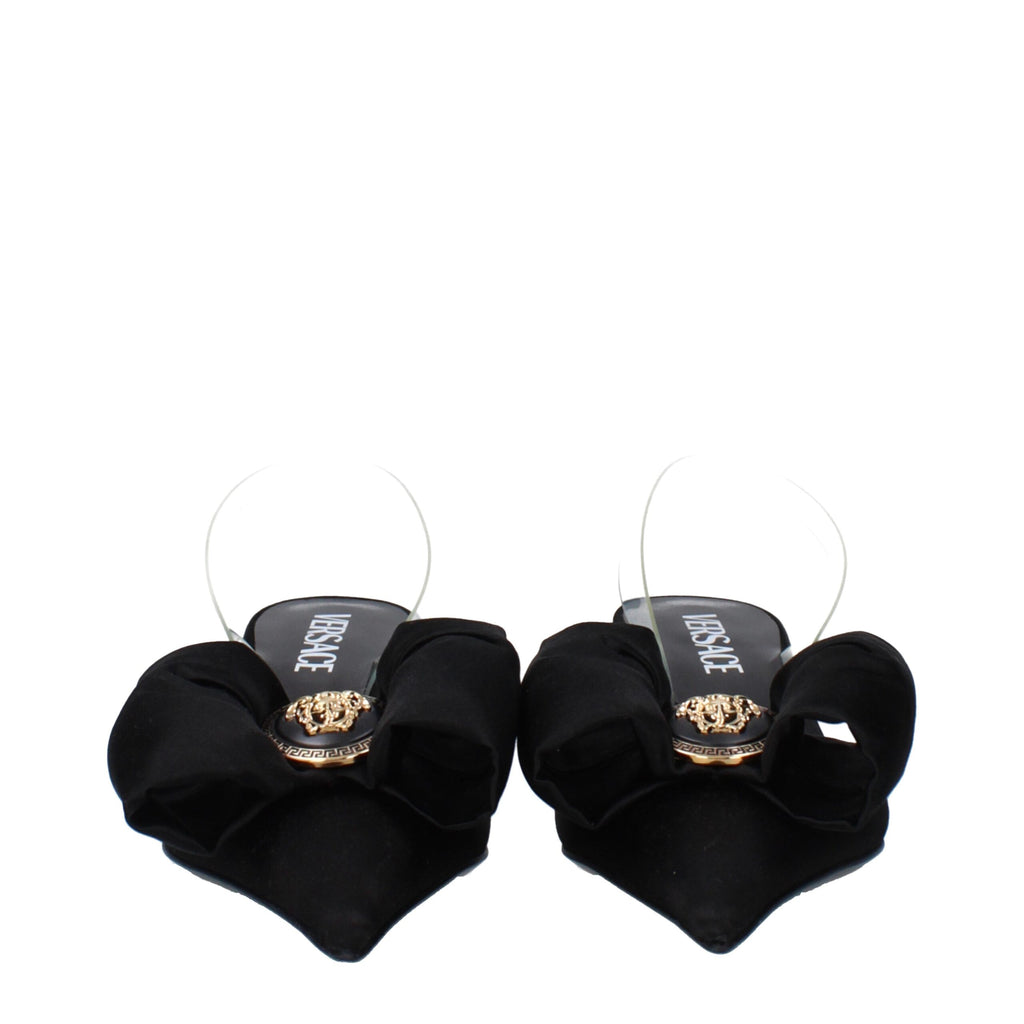 Schwarze Satin-Flachsandalen