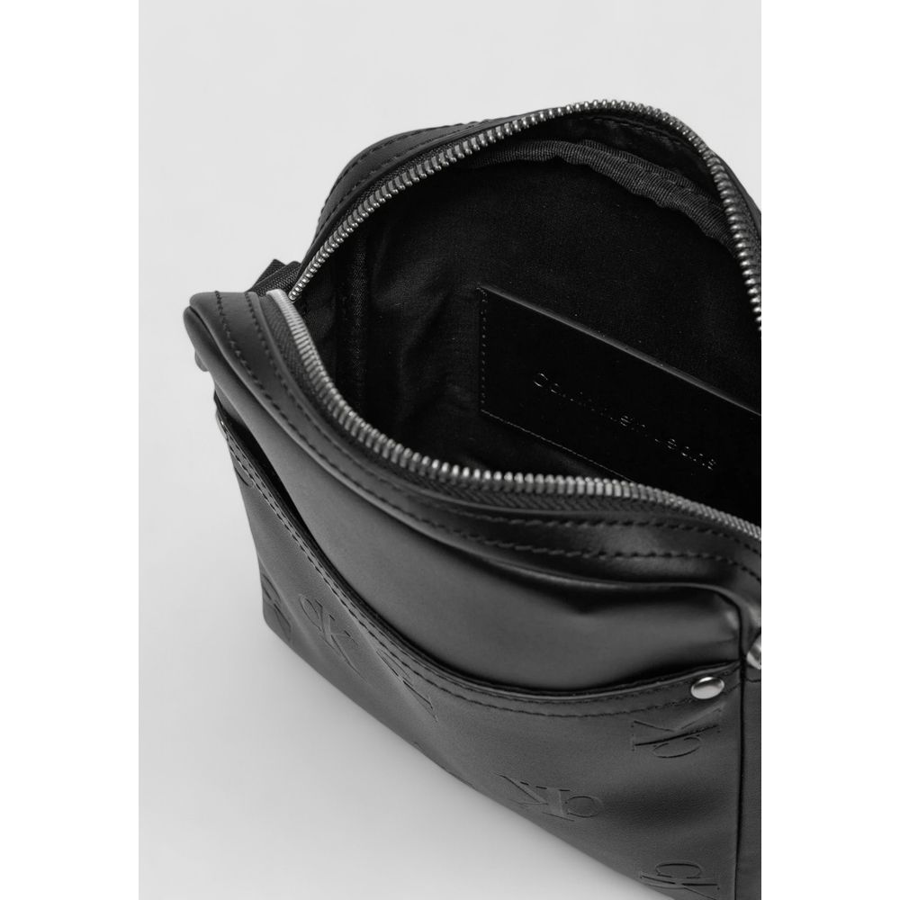 Schwarze Polyethylen-Messenger-Tasche