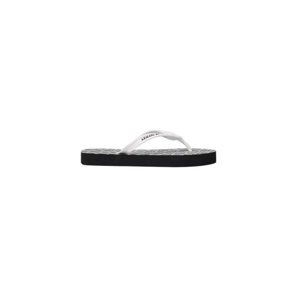 Flip-Flops aus Gummi in Schwarz und Weiß