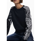 Schwarzer Damenpullover aus Polyester