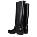 Schwarze Lederstiefel